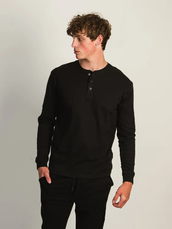 KOLBY SUEDED HENLEY - BLACK