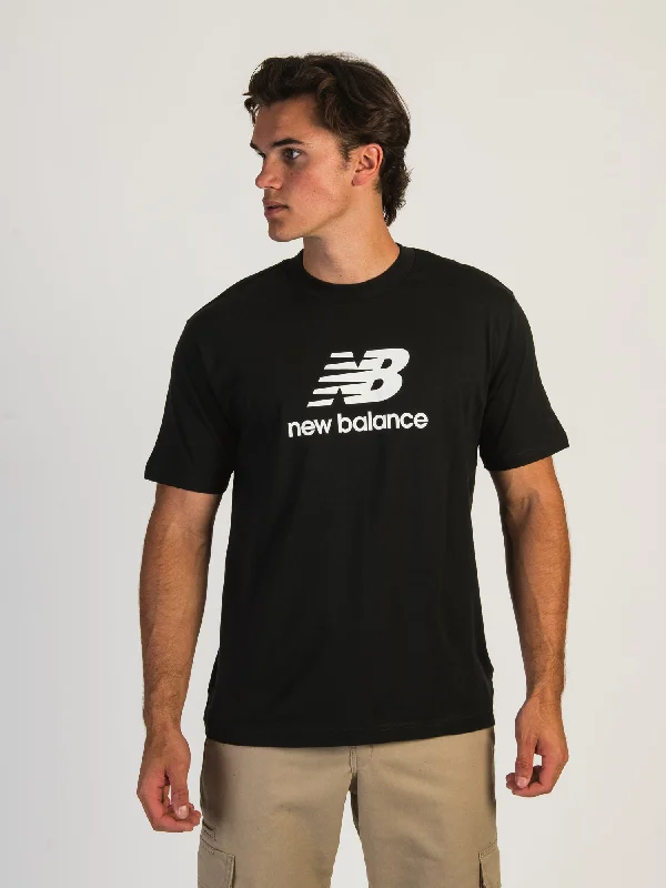 NEW BALANCE SHORT SLEEVE ESSENTIALS TEE