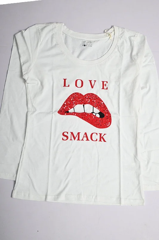 Women's Love Smack Printed Round Neck Long Sleeve Tee Shirt