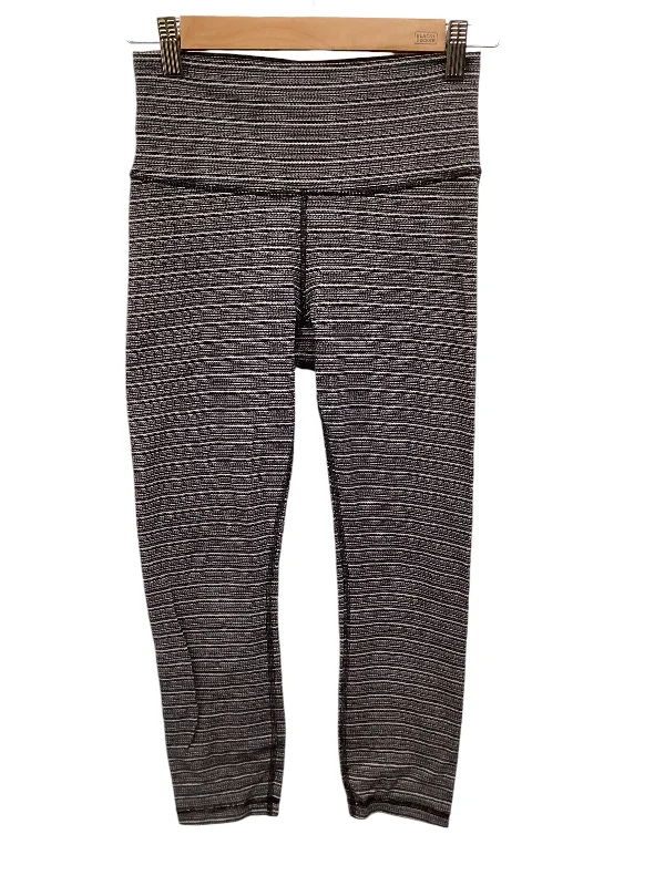 Athletic Leggings Capris By Lululemon In Grey, Size: S